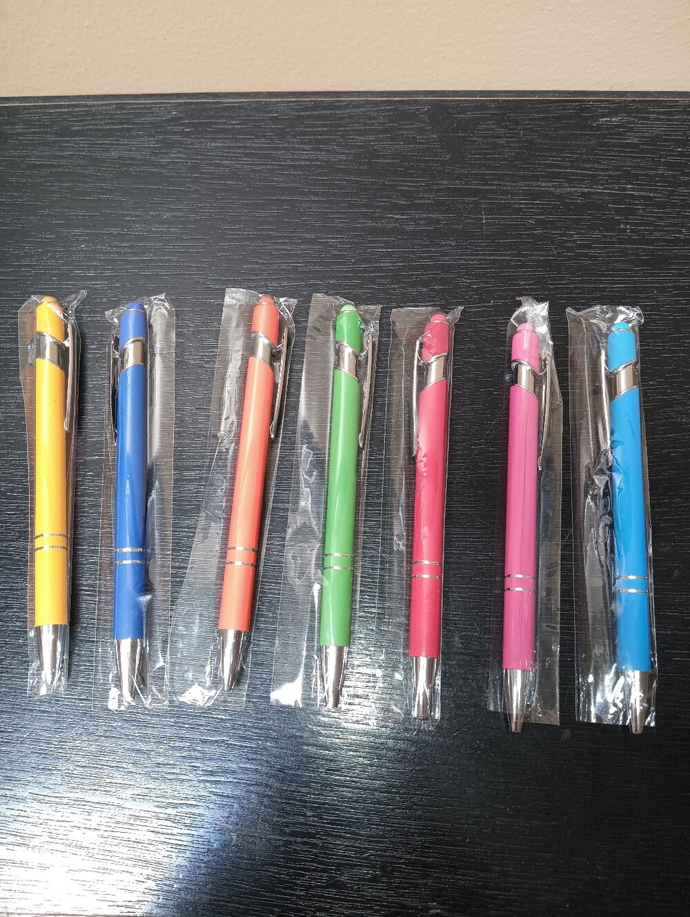 Colorful Metal Ballpoint Stylus Pen - Assorted Colors With 3 Refills.